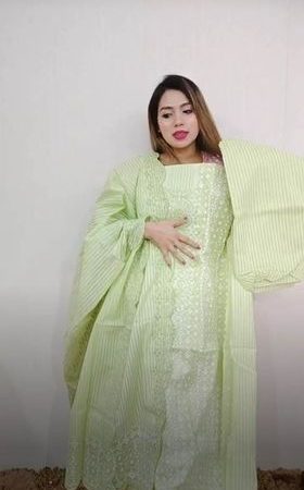 Barbie Doll ( lite lemon )