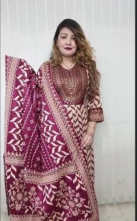 Nayra Minakari (maroon)