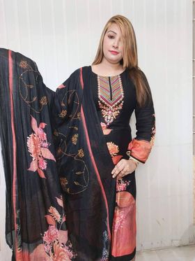 Swarovski crystal ( Black )