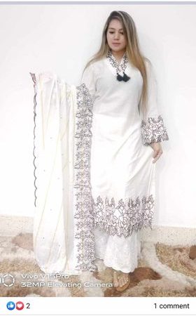 (Tx) Embroidery sadabahar (white)