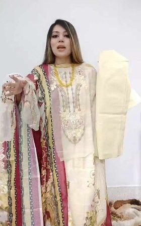 Butter n Maroon Aaliyah Fab