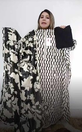 (Bld) Black and White ganga